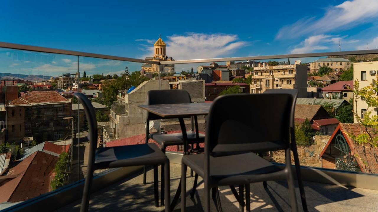 Hotel Banovani Тбилиси Экстерьер фото